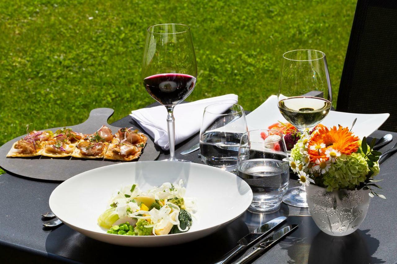 Chateau Hochberg, Hotel & Restaurant Wingen-sur-Moder Eksteriør bilde